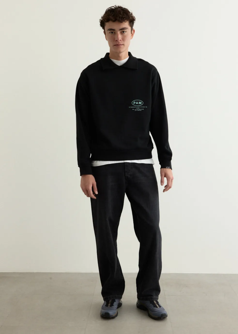 Between Chaos Collared Sweat