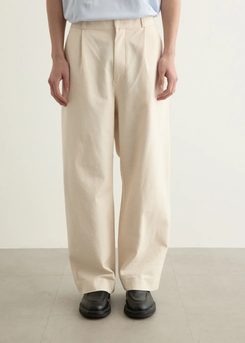 Chino Tuck Straight Cotton Duck Pants