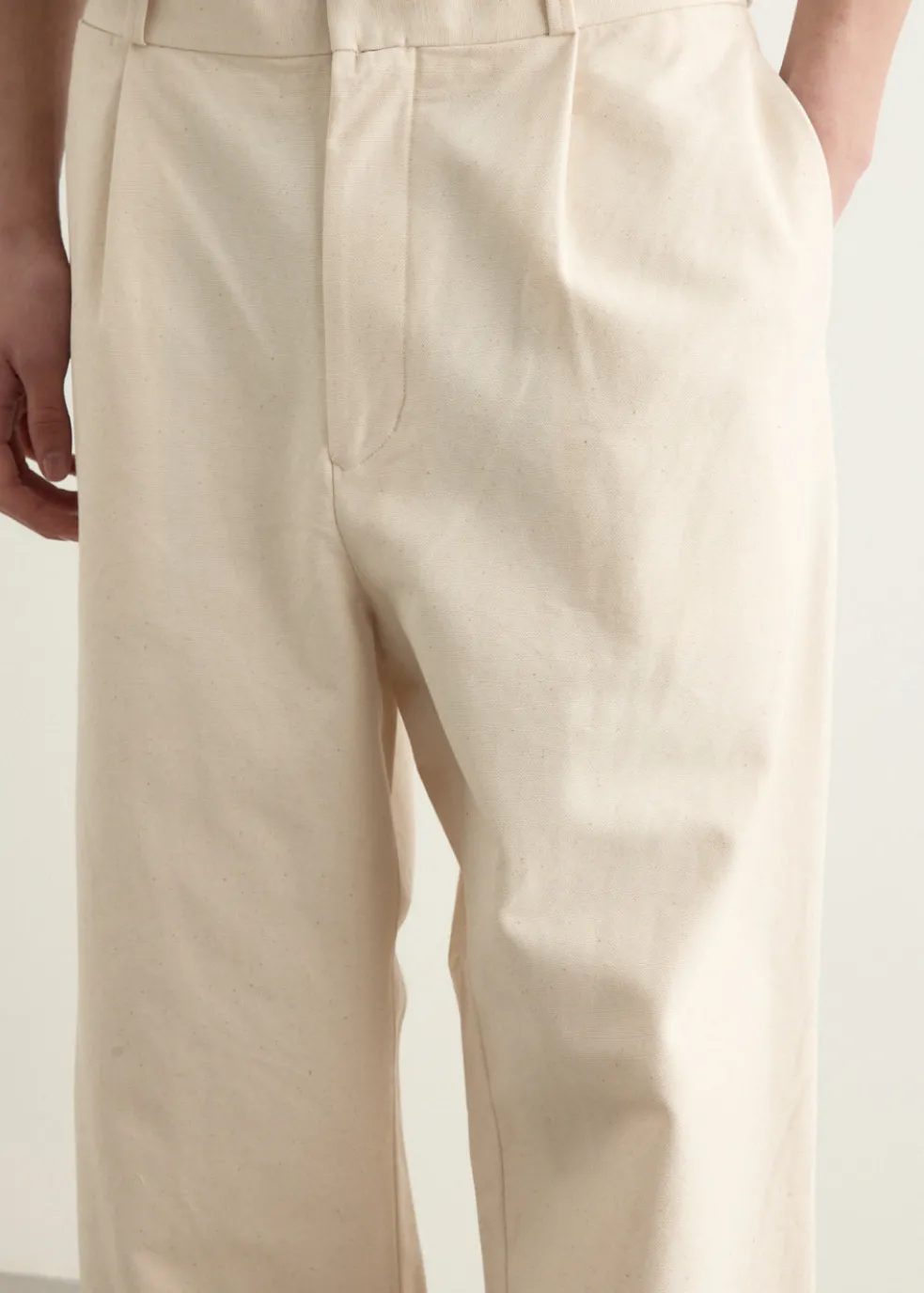 Chino Tuck Straight Cotton Duck Pants