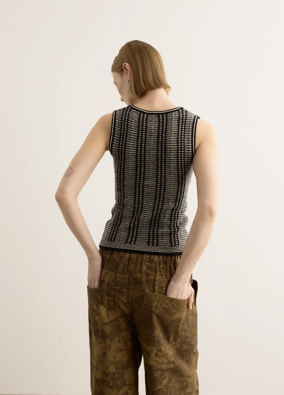 Lace Up Knitted Vest