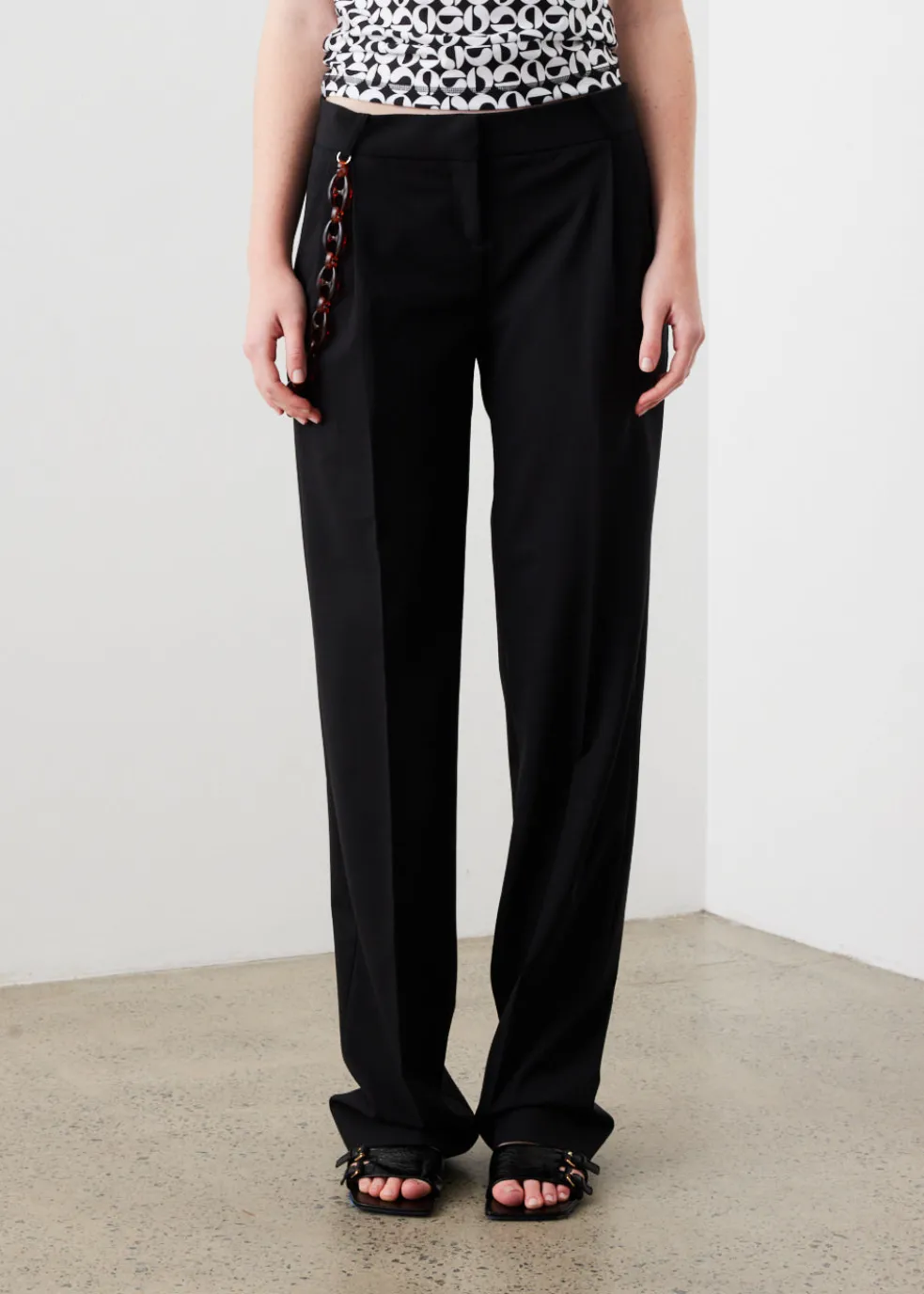 Low Rise Loose Tailored Trousers
