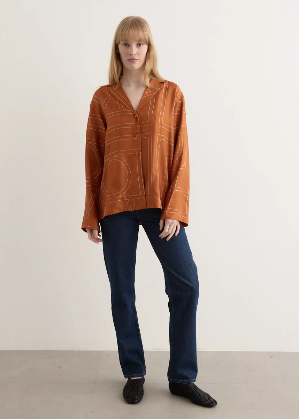 Low Straight Denim Jeans