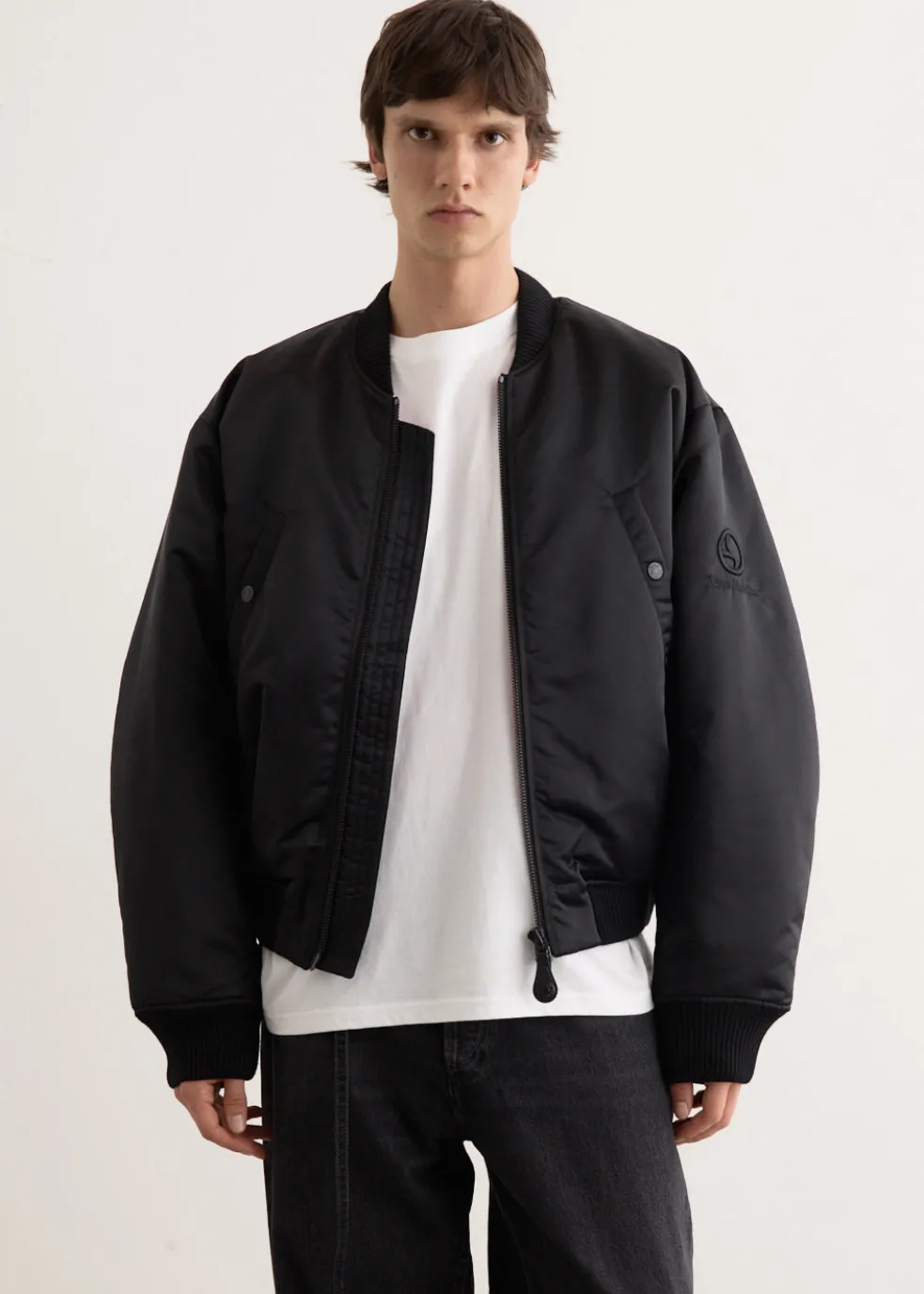 Oliev Technical Duchesse Bomber