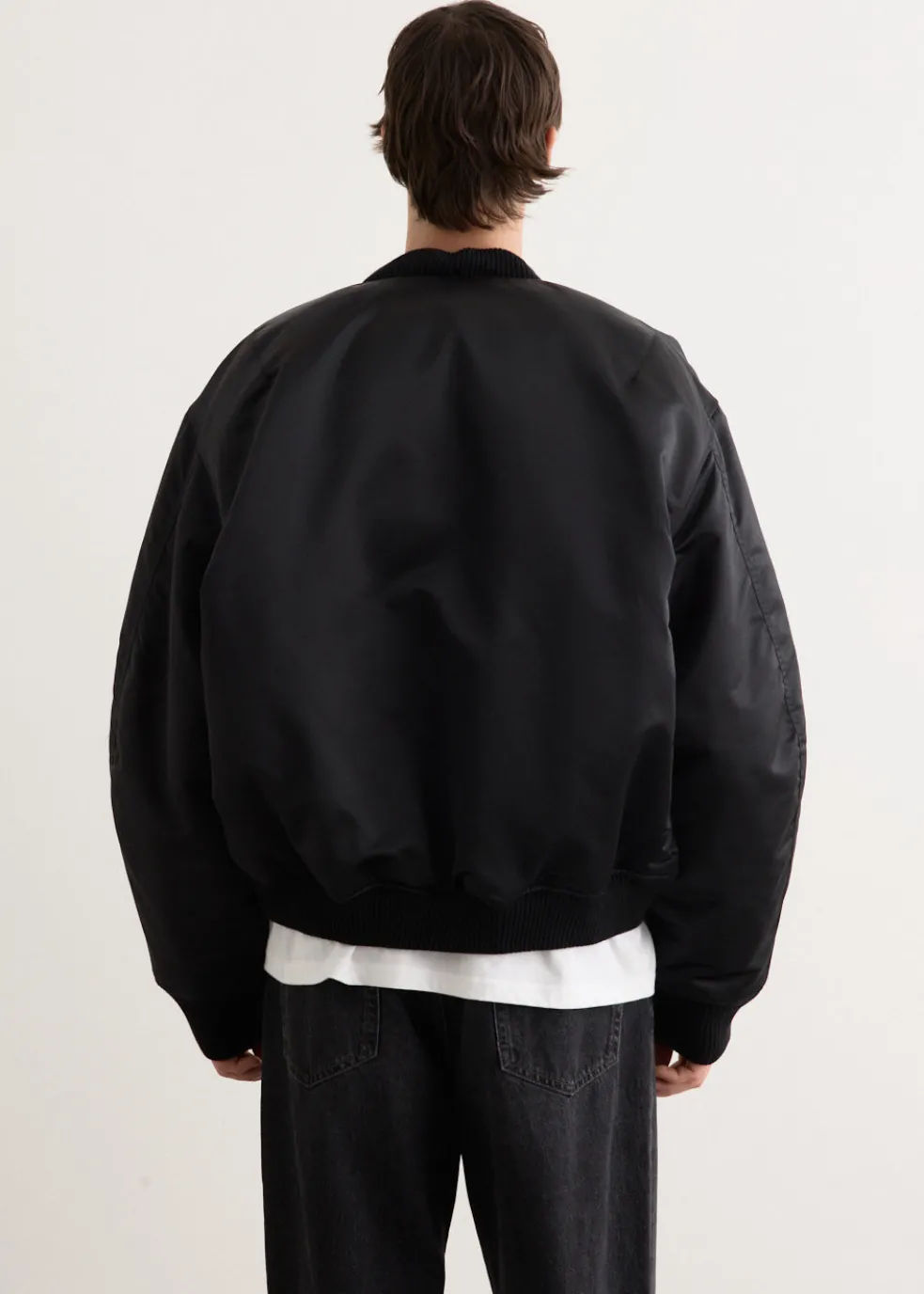 Oliev Technical Duchesse Bomber