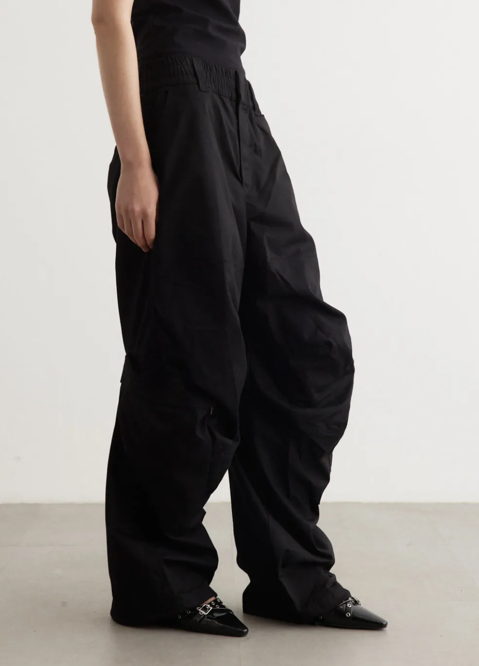 P-Arne-Fem-P2 Pantaloni Baggy Pants
