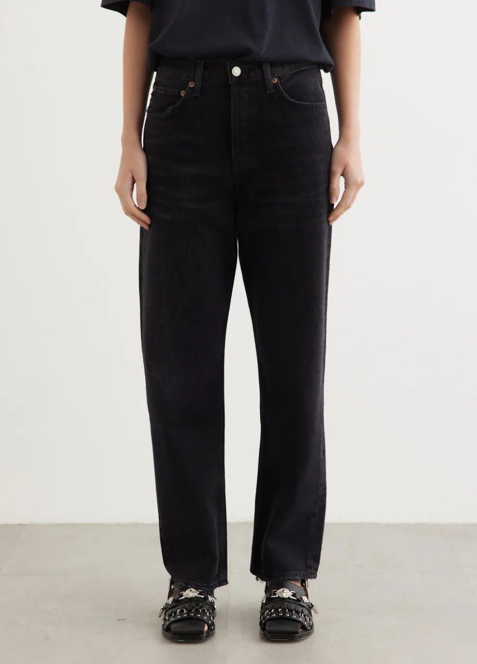 90's Mid Rise Straight Jeans